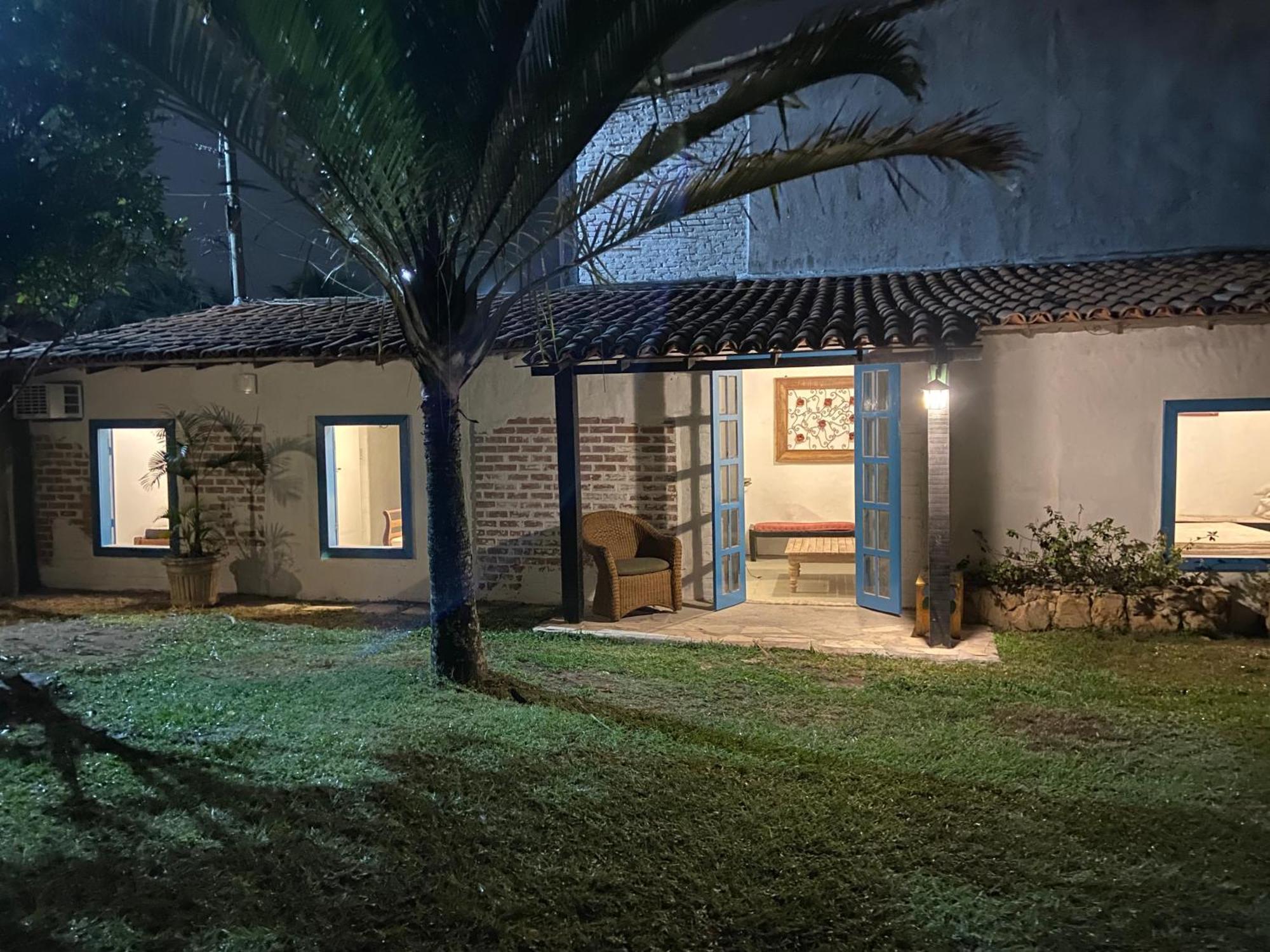 Peixe Crew Manguinhos Bed & Breakfast Armacao dos Buzios Ngoại thất bức ảnh